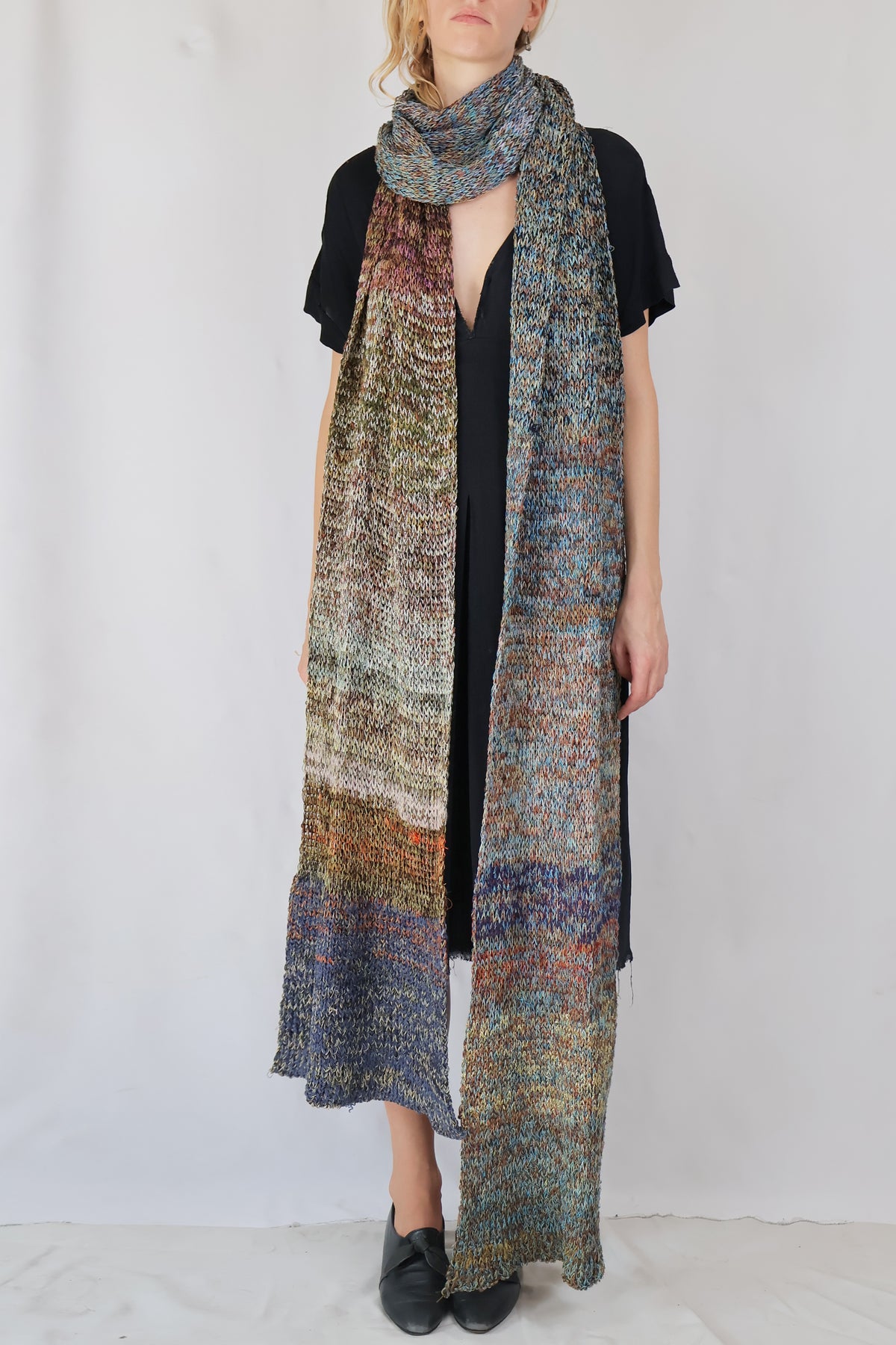 HAND KNITTED SCARF