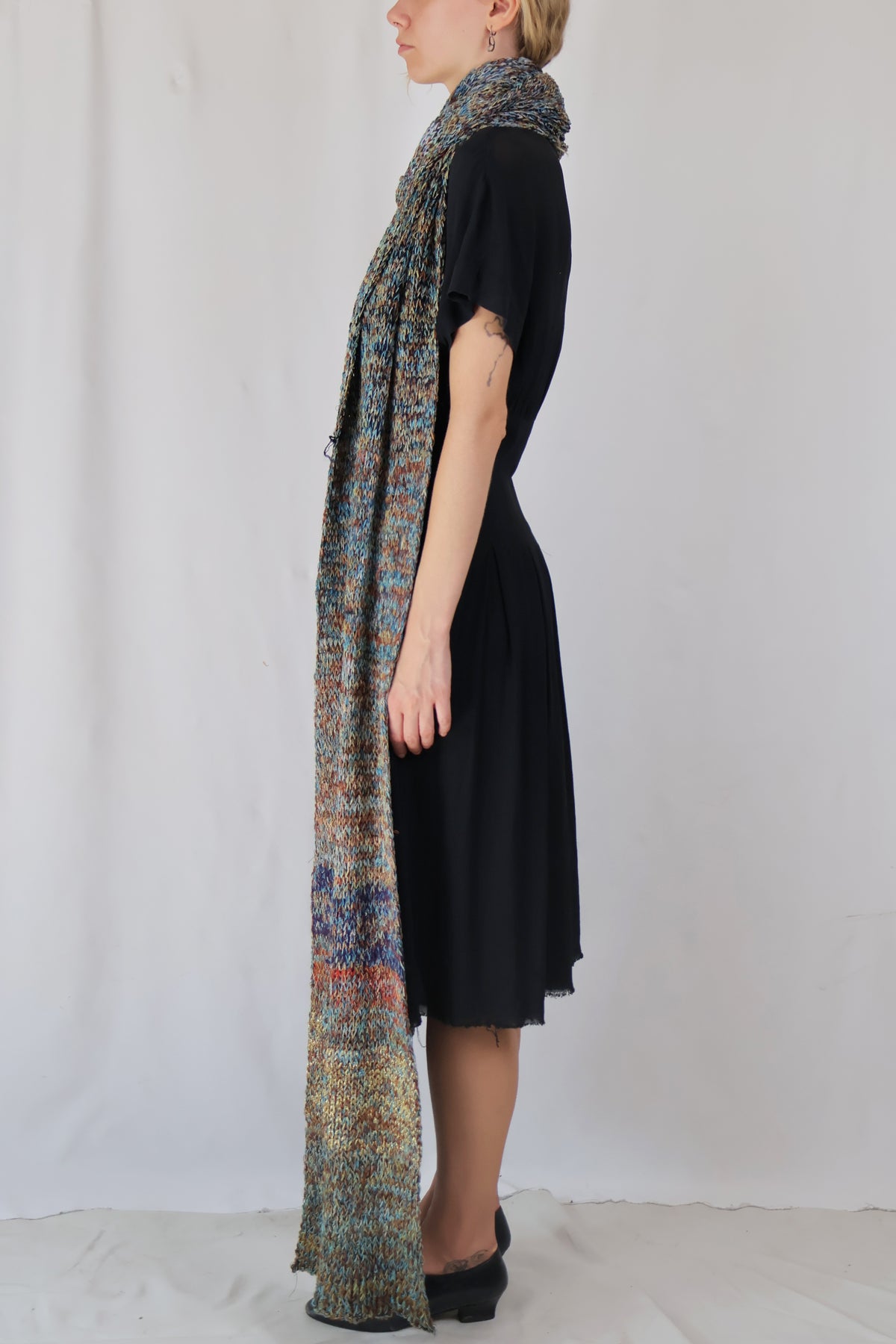 HAND KNITTED SCARF
